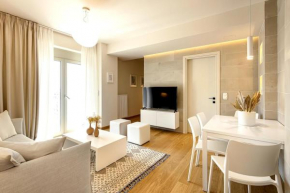 Serene city-center penthouse in prominent location